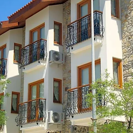 Tuncel Efe 4*